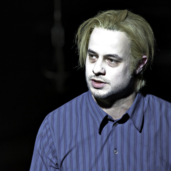 Renate Wichers - Bühnenfotografie DER FREUND KRANK