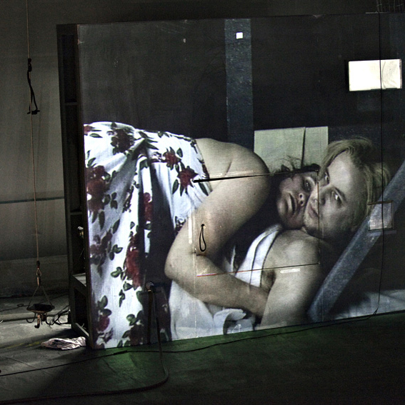 Renate Wichers - Bühnenfotografie DER FREUND KRANK