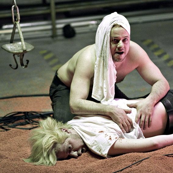 Renate Wichers - Bühnenfotografie DER FREUND KRANK